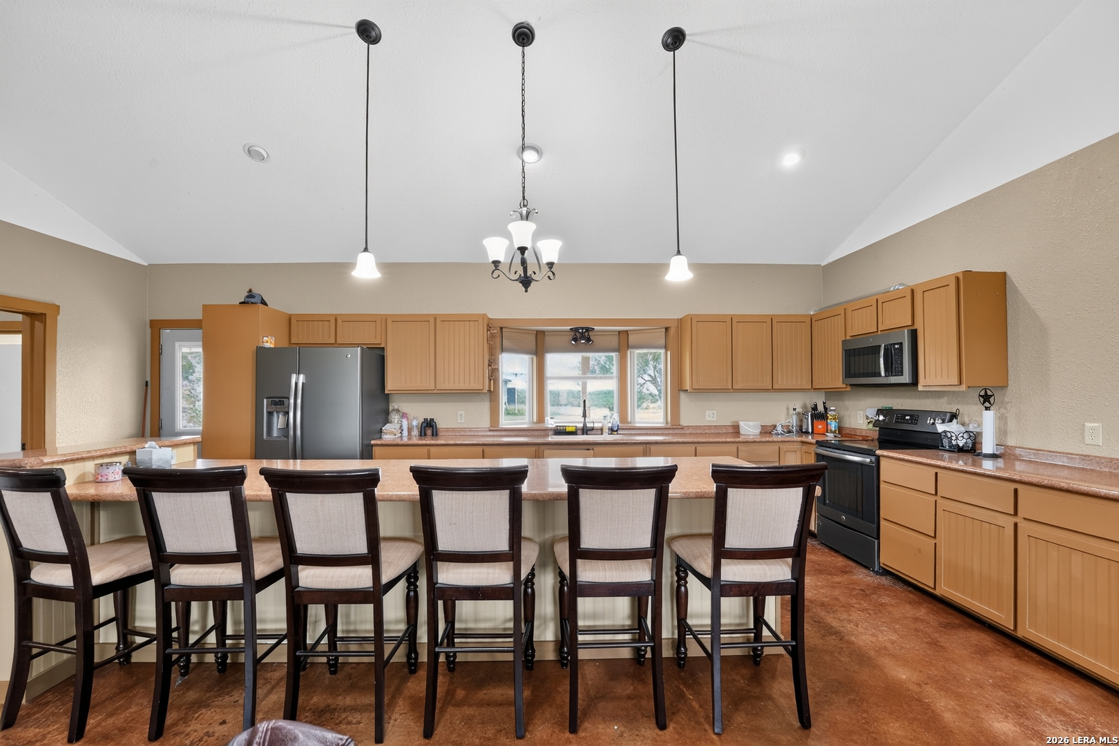 2217 County Road 412 Stockdale TX 78160