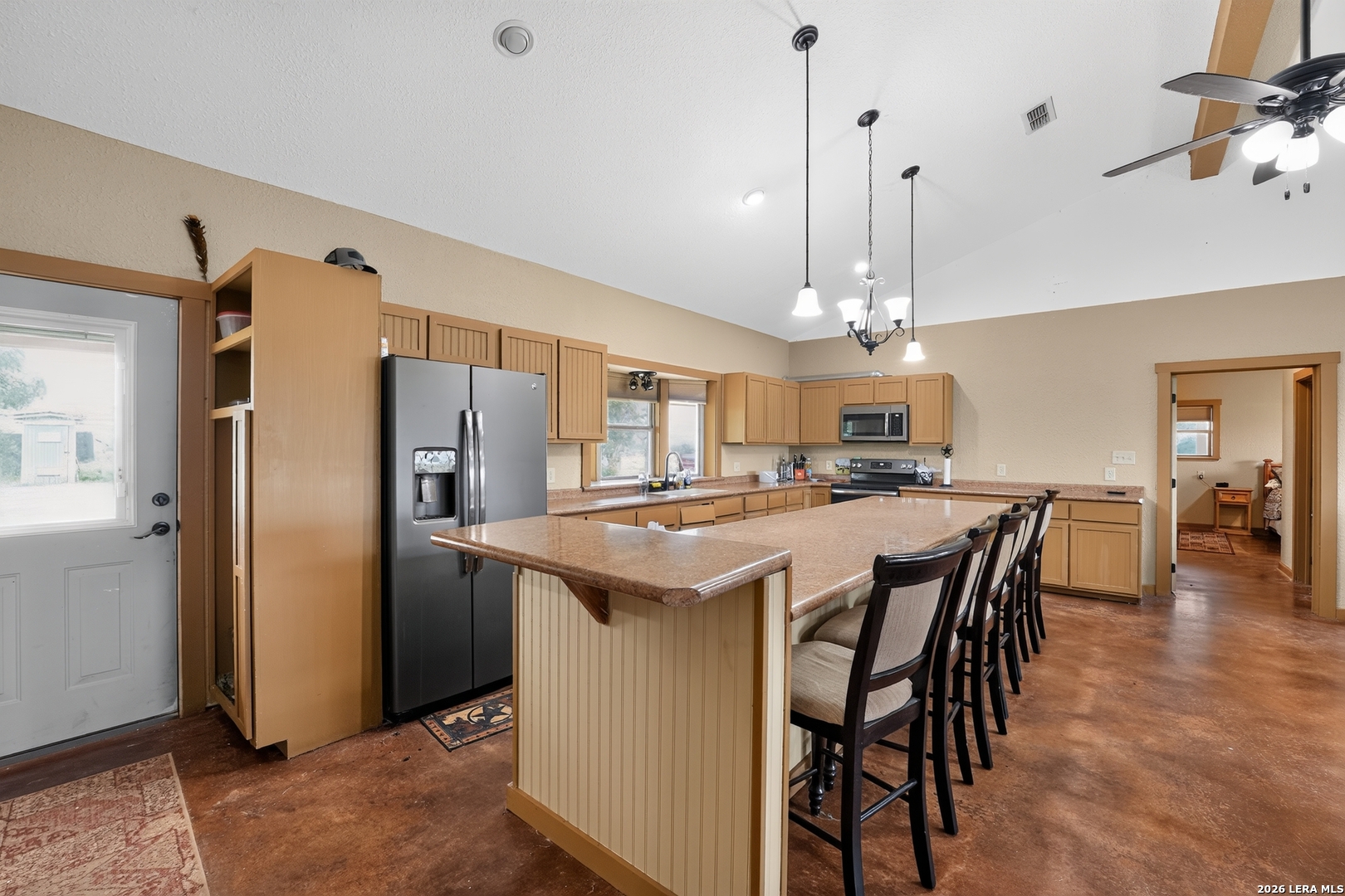 2217 County Road 412 Stockdale TX 78160