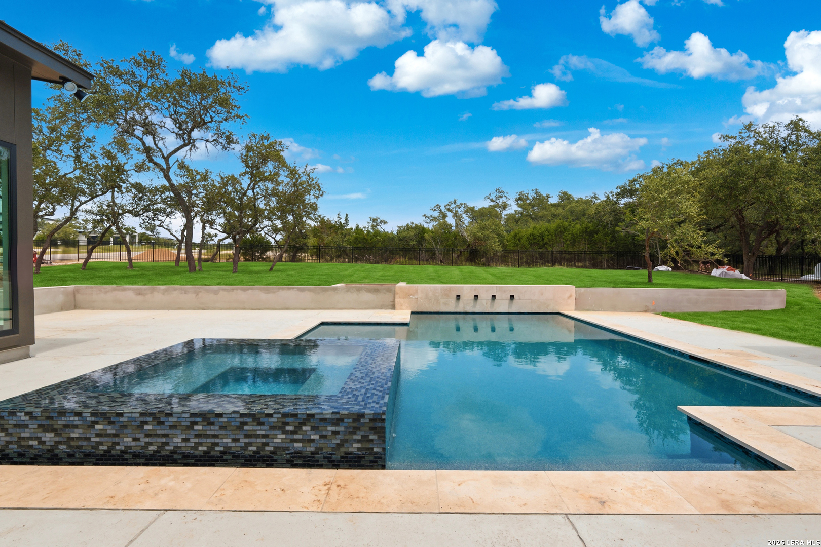 200 Easy Money Boerne TX 78006