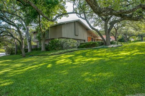 154 Oakhurst San Antonio TX 78209