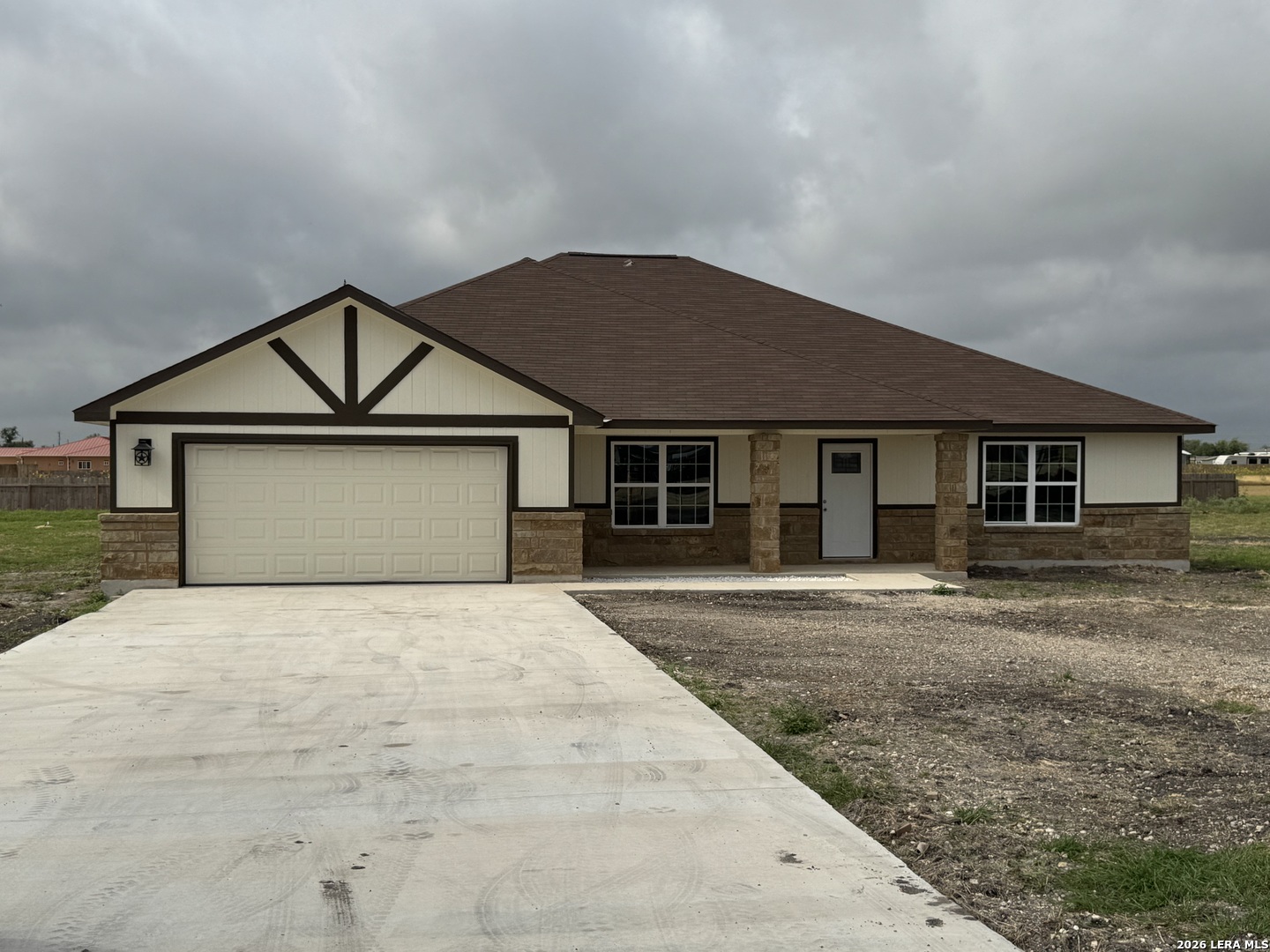 472 County Road 679 Natalia TX 78059
