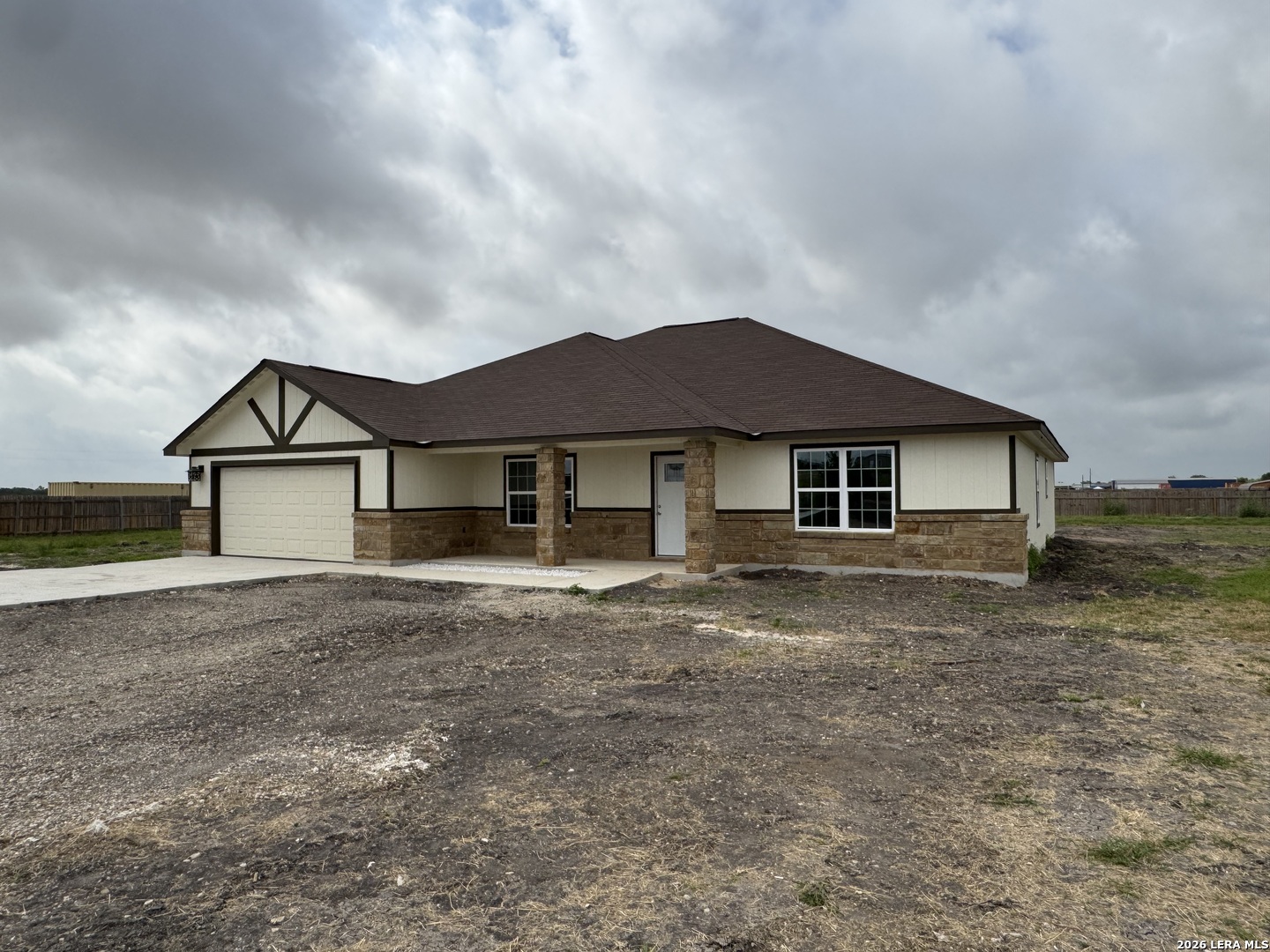 472 County Road 679 Natalia TX 78059