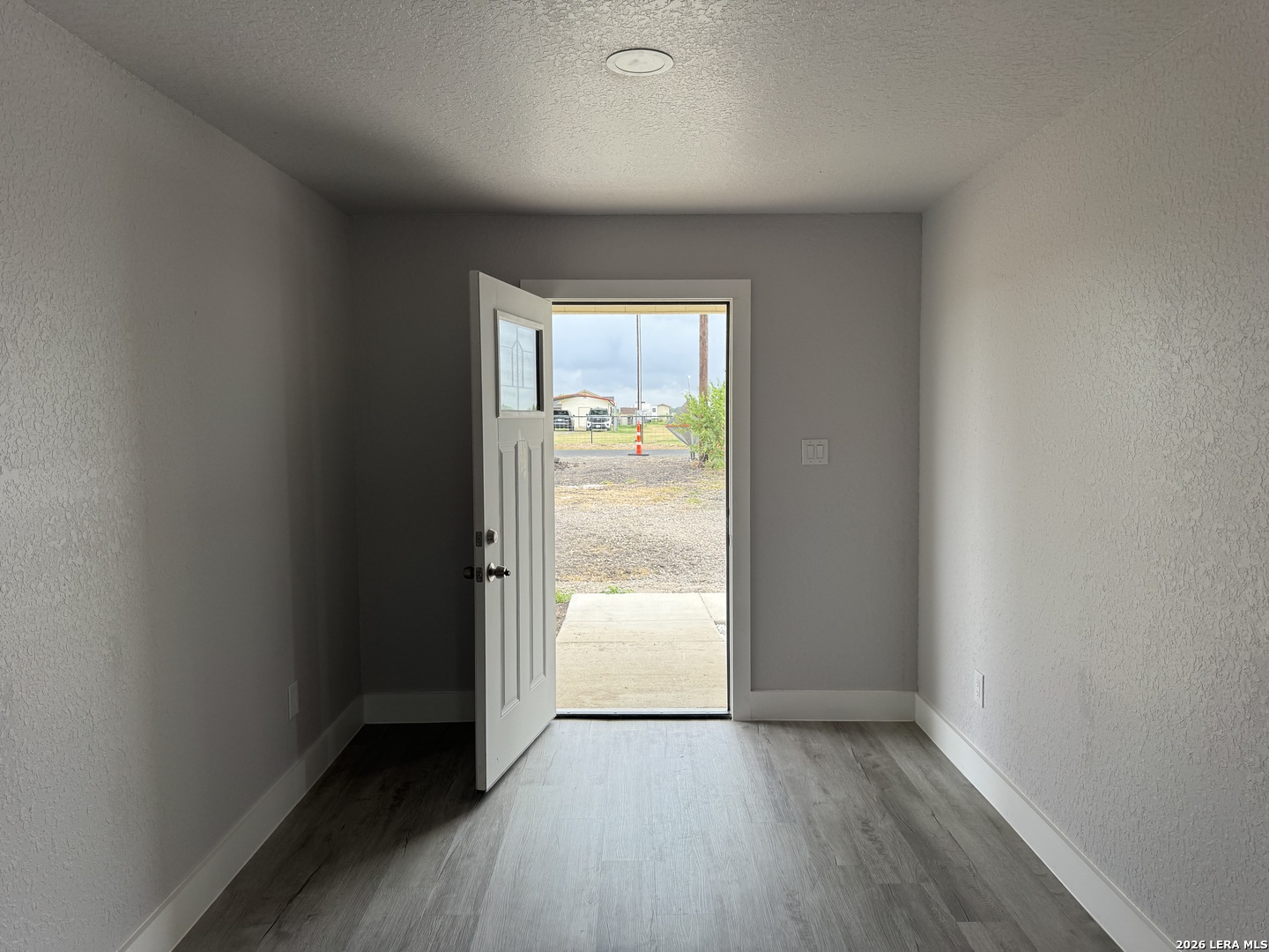 472 County Road 679 Natalia TX 78059