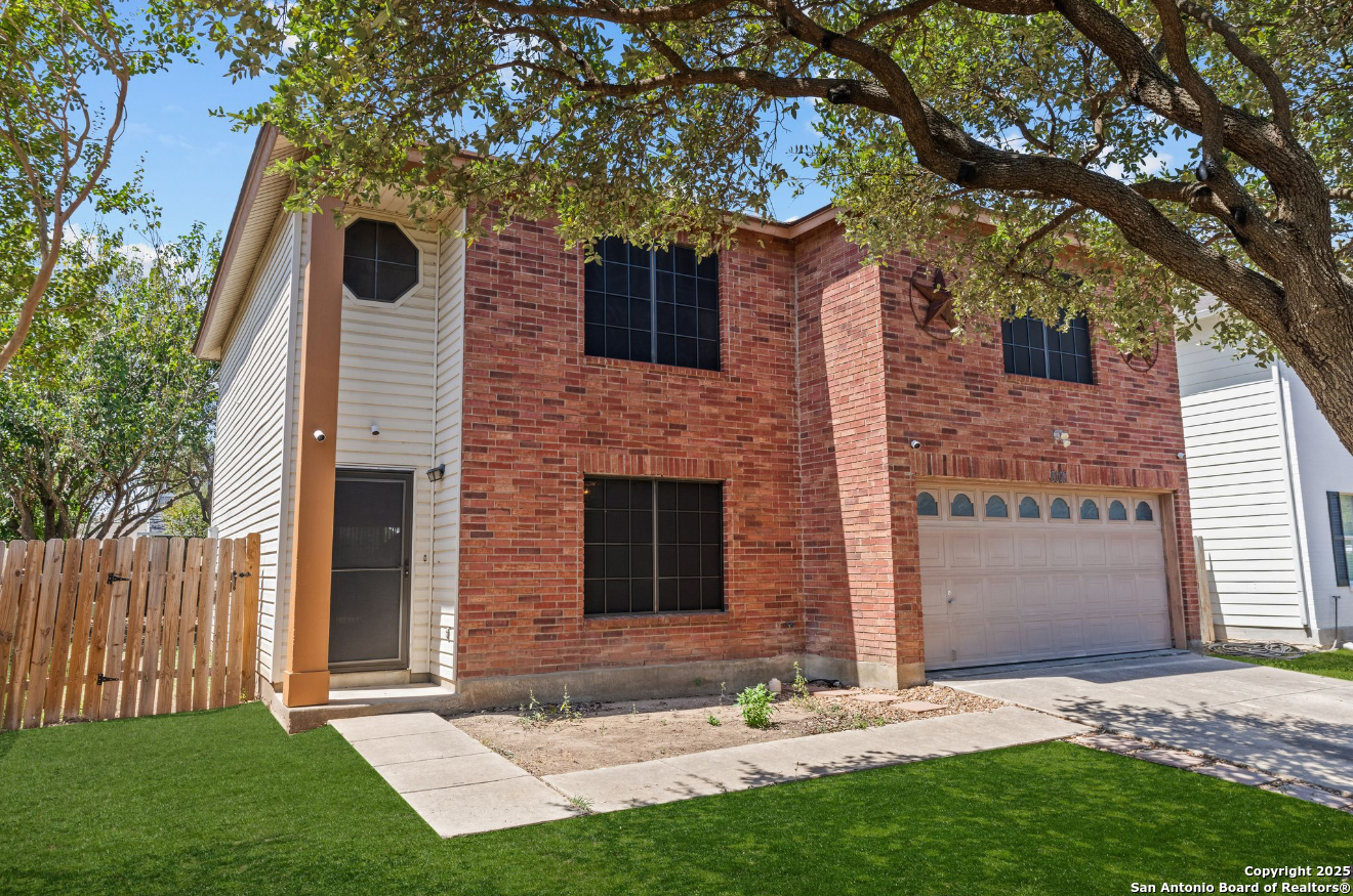 8107 Stagwood Hill San Antonio TX 78254
