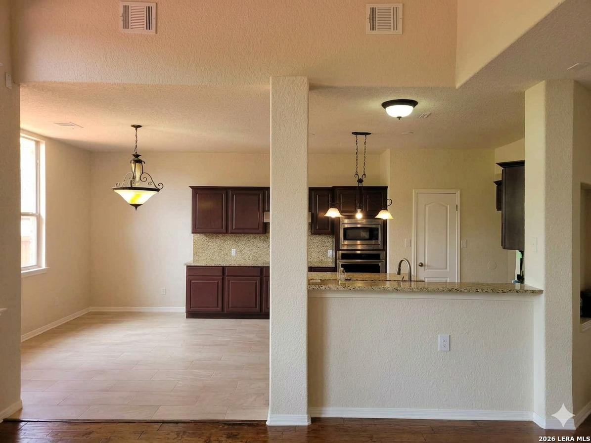 21039 La Pena Drive San Antonio TX 78258