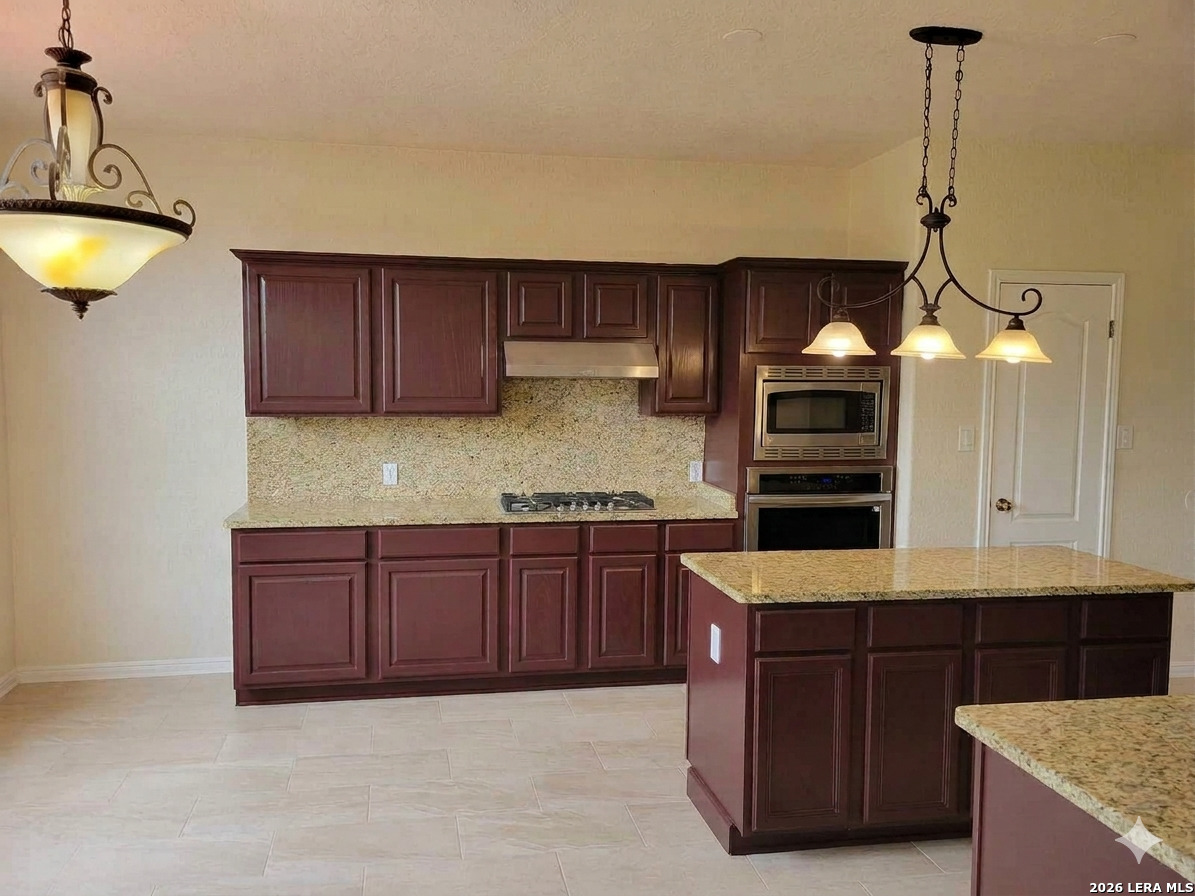 21039 La Pena Drive San Antonio TX 78258