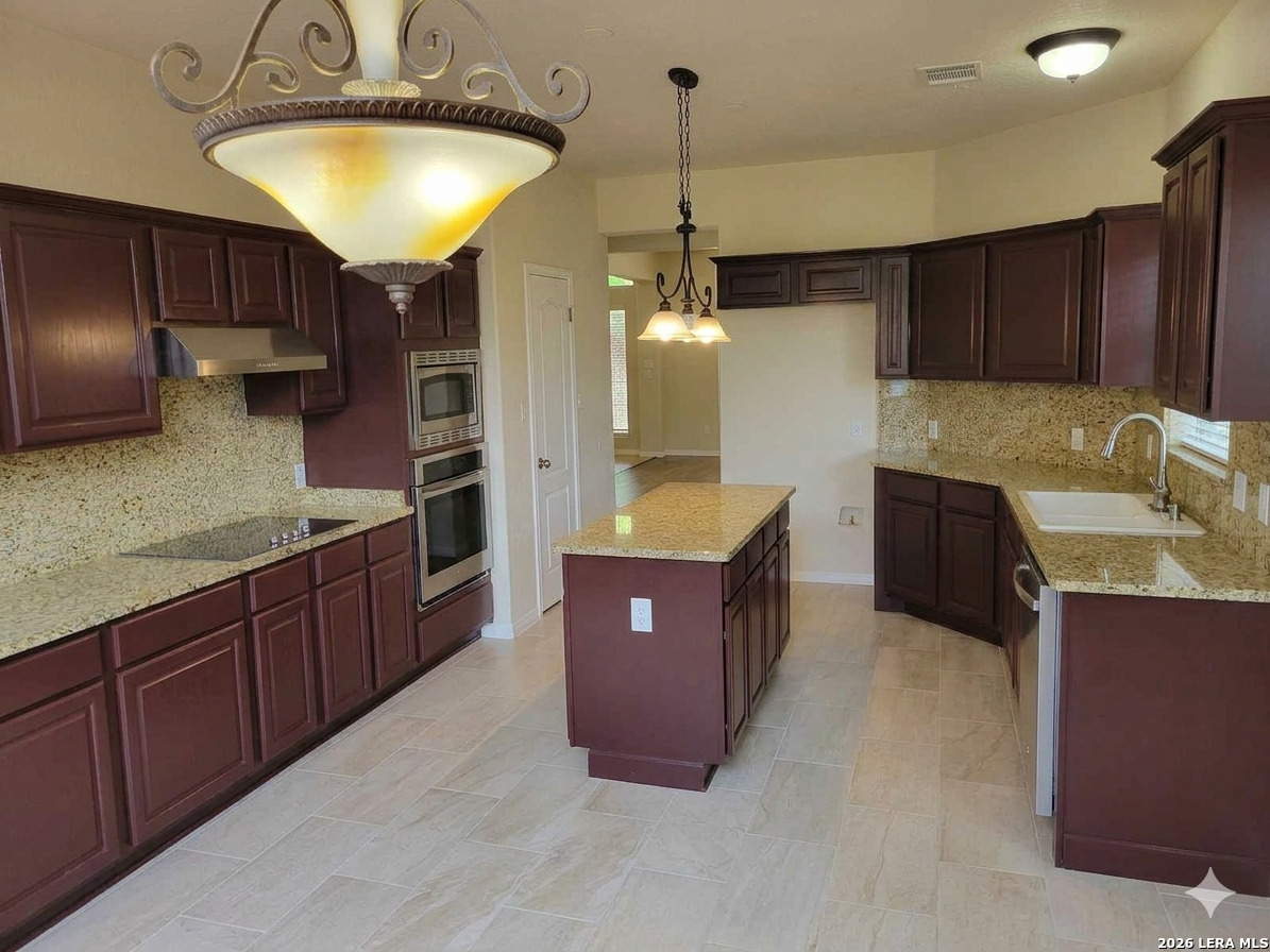21039 La Pena Drive San Antonio TX 78258