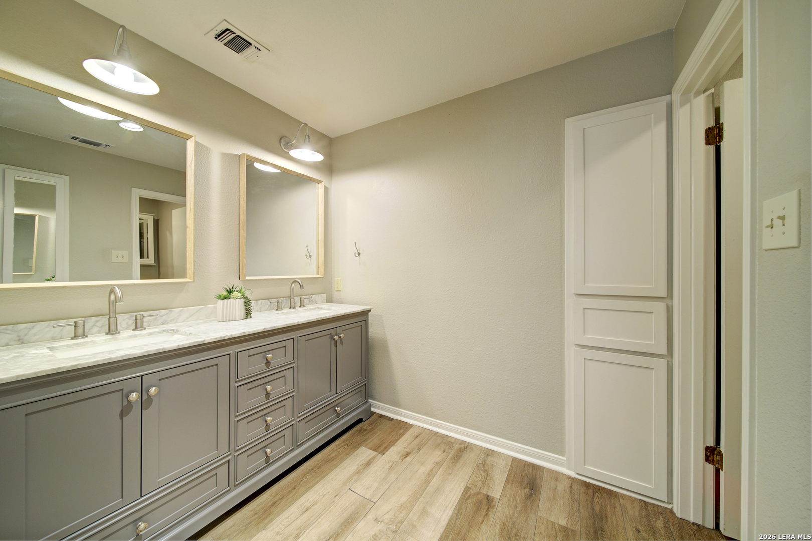 815 Silver Spruce San Antonio TX 78232