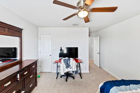 8919 Taylor Grove San Antonio TX 78254