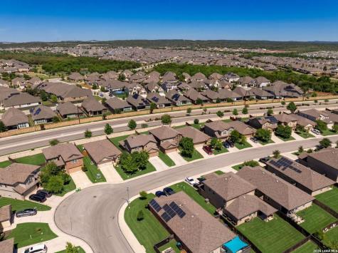 8919 Taylor Grove San Antonio TX 78254