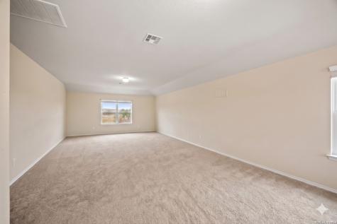 1918 Marbach Woods San Antonio TX 78245