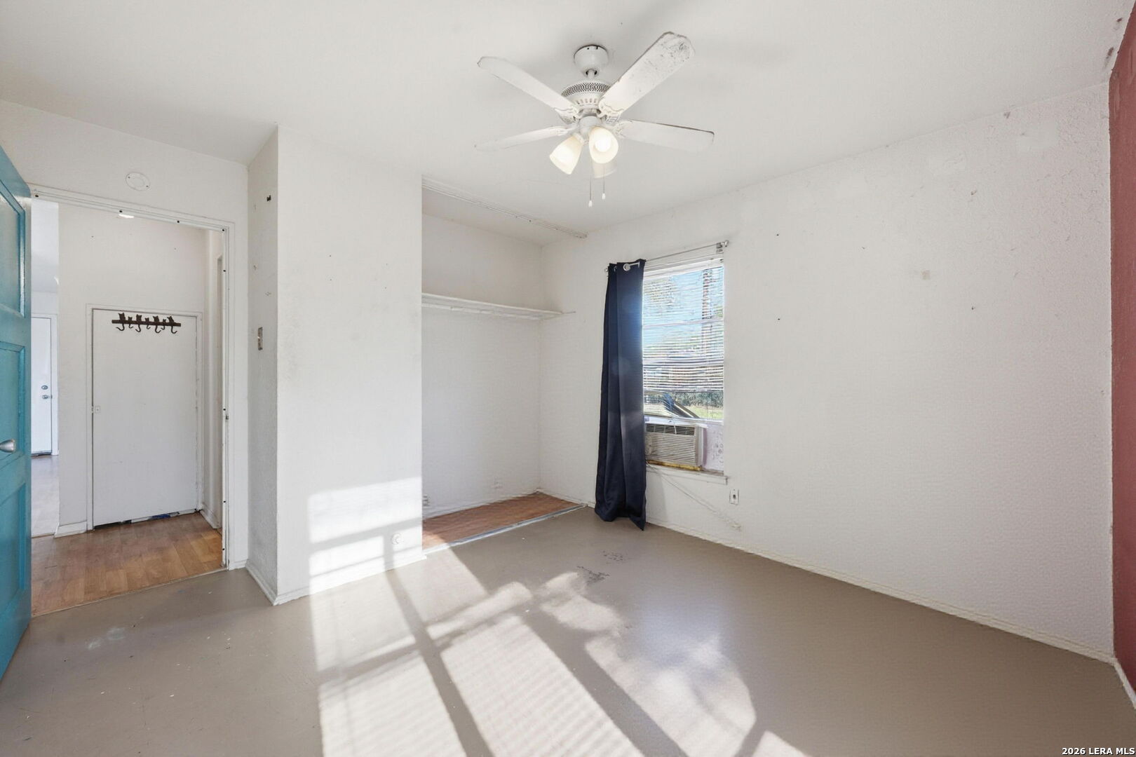 527 E Dickson San Antonio TX 78214