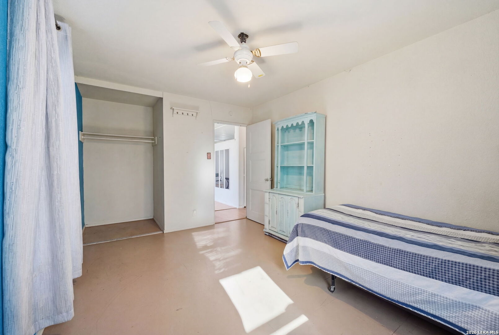 527 E Dickson San Antonio TX 78214