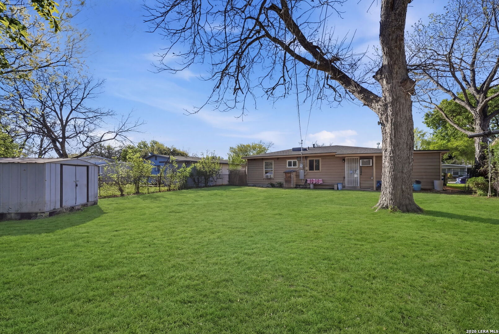 527 E Dickson San Antonio TX 78214