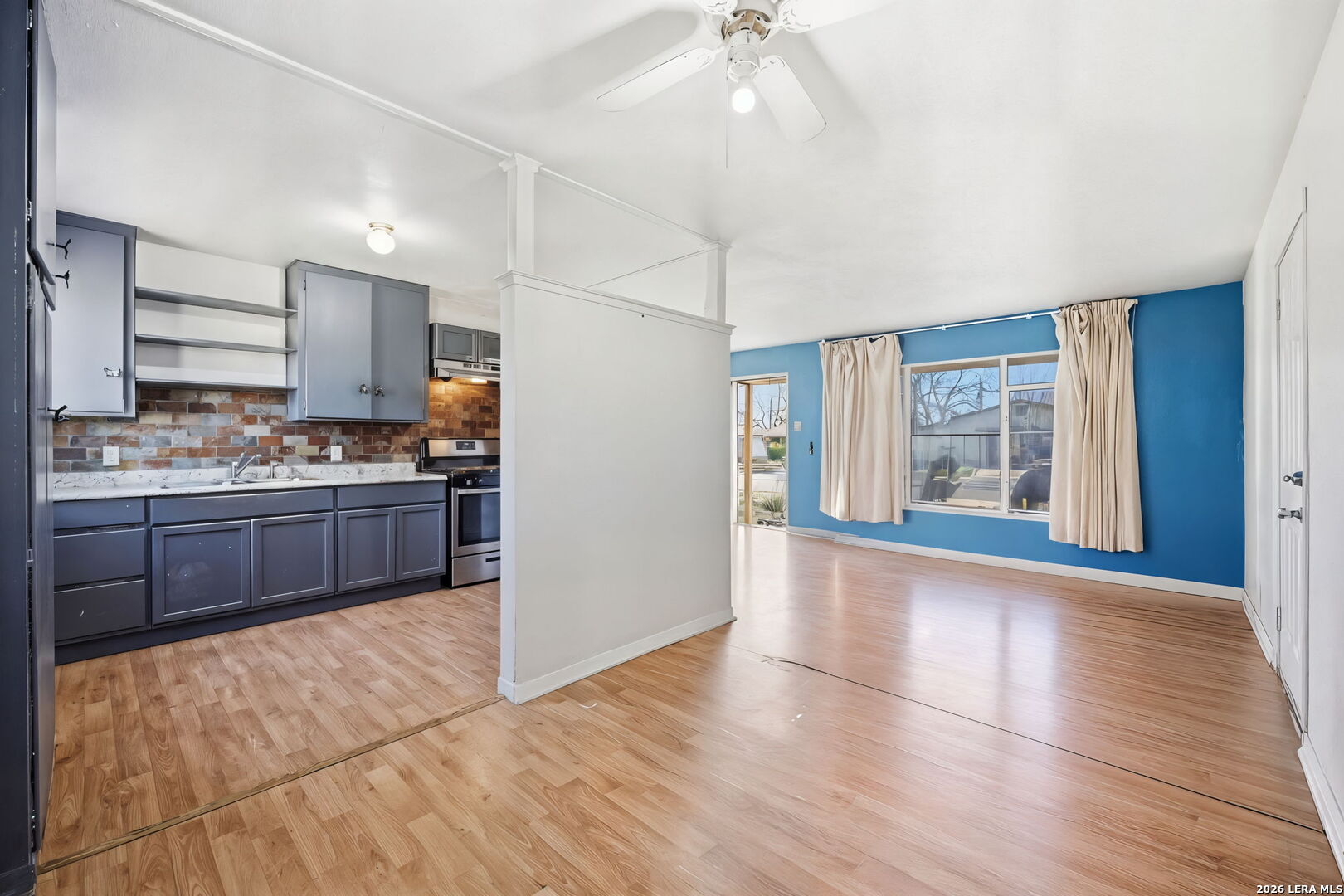 527 E Dickson San Antonio TX 78214