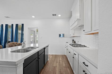 2641 White Willow San Antonio TX 78245