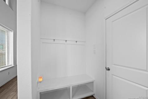 2641 White Willow San Antonio TX 78245