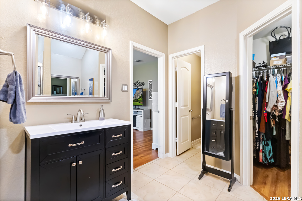 11918 Luckey River San Antonio TX 78252