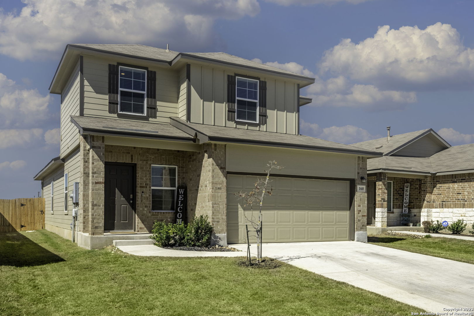 160 Middle Green Loop Floresville TX 78114