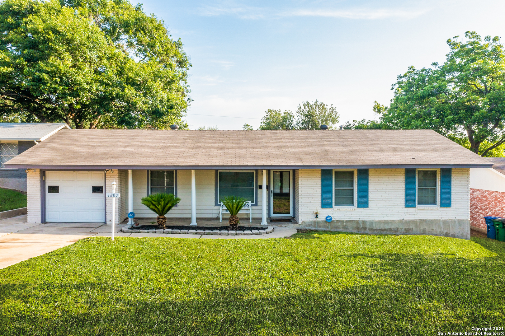 3807 Gayle Avenue San Antonio TX 78223