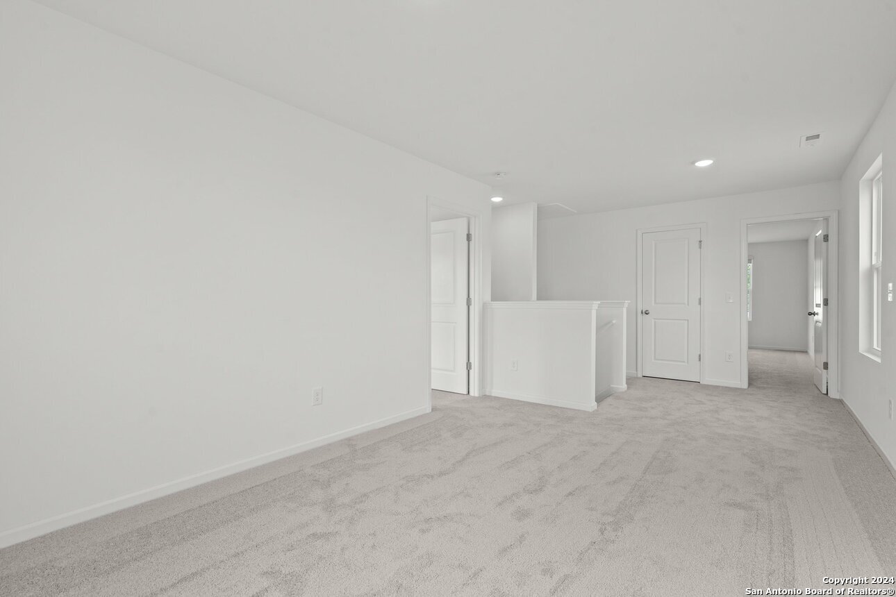 124 Dionicio Loop Seguin TX 78155