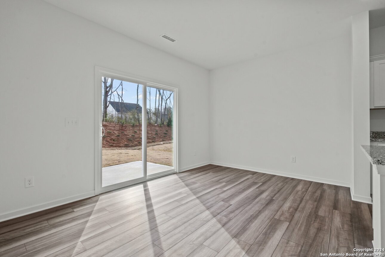 124 Dionicio Loop Seguin TX 78155
