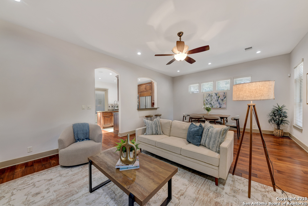 211 Inslee Avenue Alamo Heights TX 78209