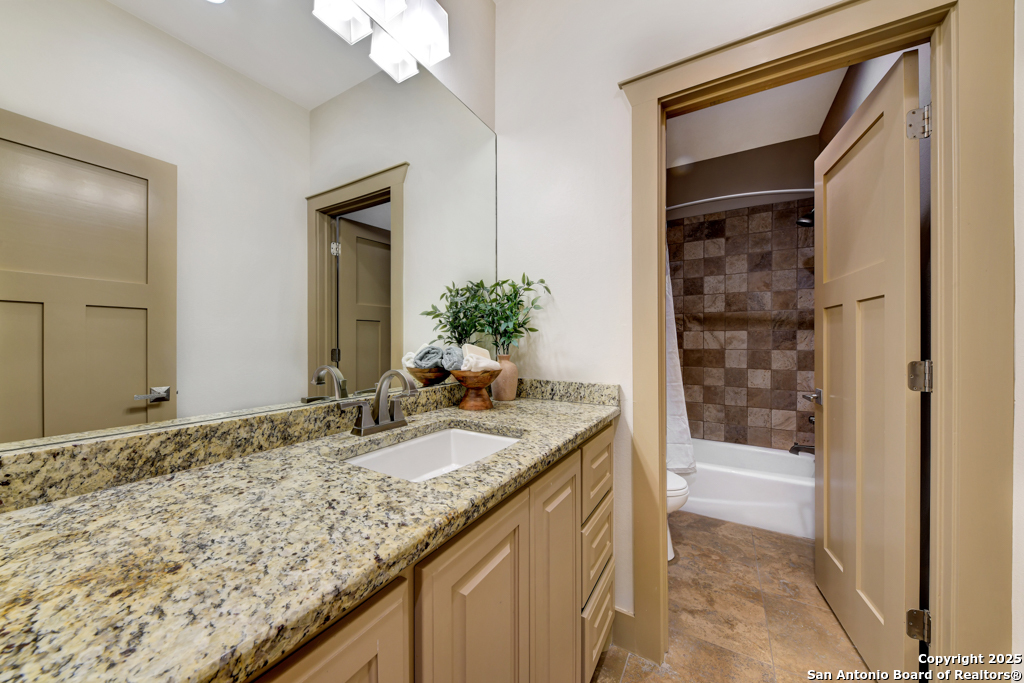 211 Inslee Avenue Alamo Heights TX 78209