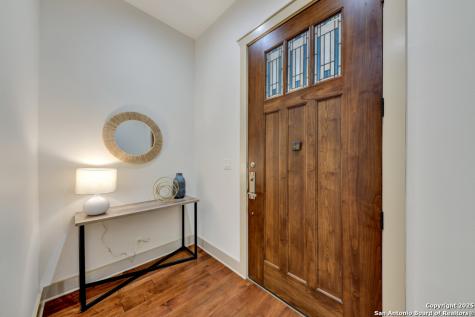 211 Inslee Avenue Alamo Heights TX 78209