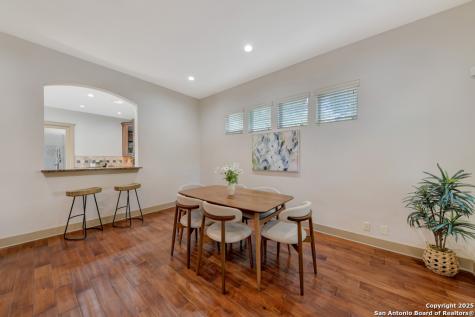 211 Inslee Avenue Alamo Heights TX 78209