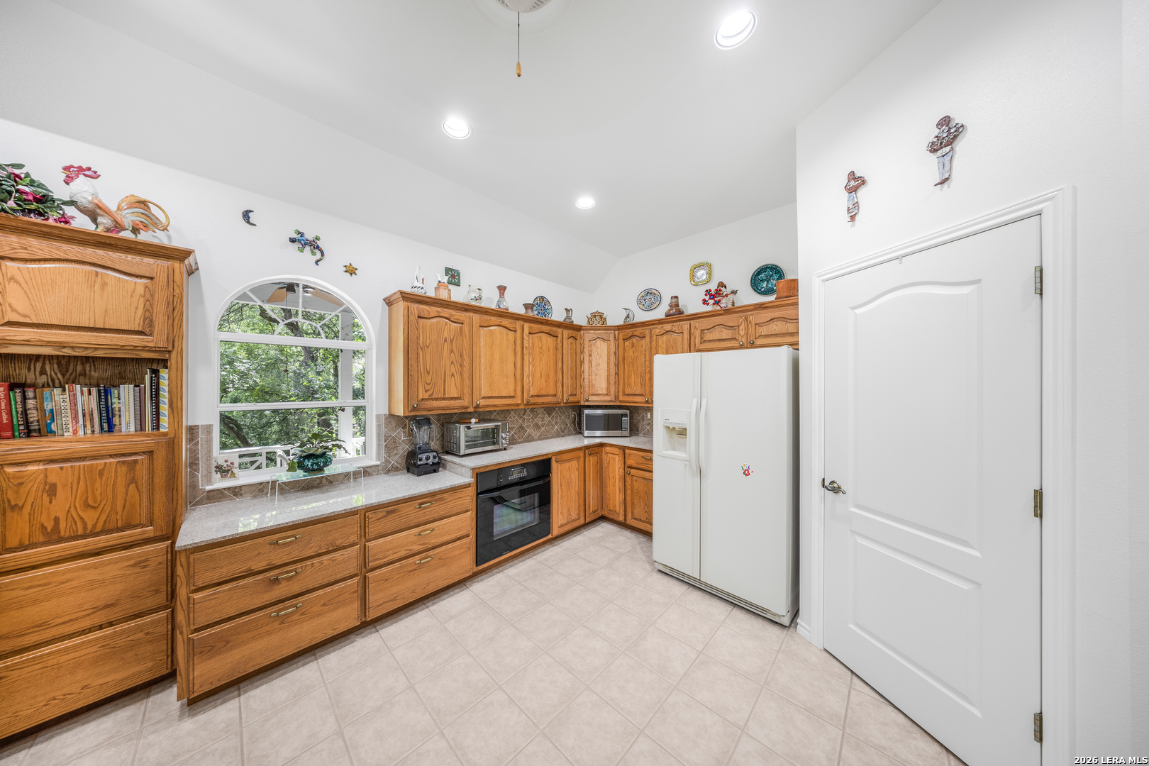 107 Stageline Drive Kyle TX 78640