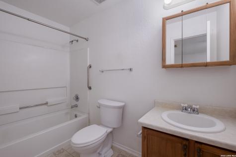 14419 Biltmore Live Oak TX 78233