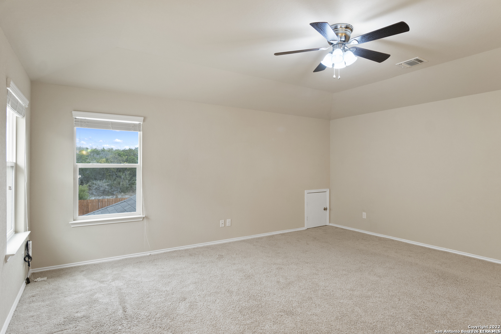 1735 Emerald Edge San Antonio TX 78245