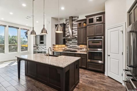 988 Carriage Loop New Braunfels TX 78132
