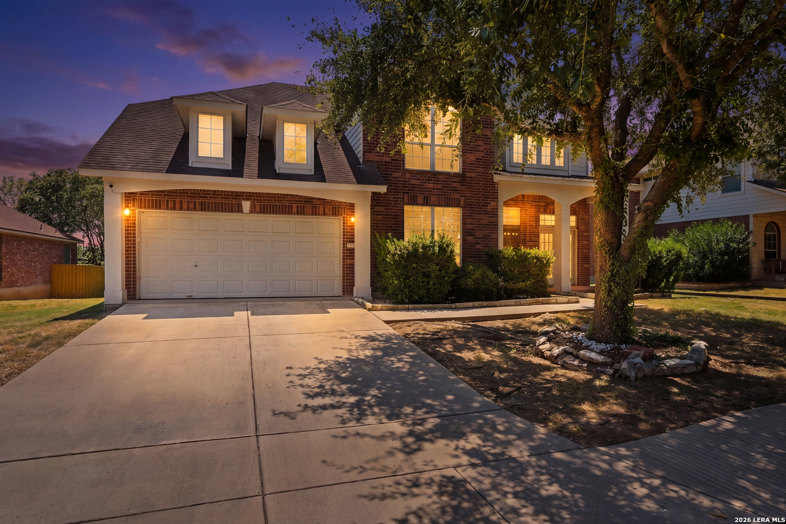 718 Desert Bluff San Antonio TX 78258