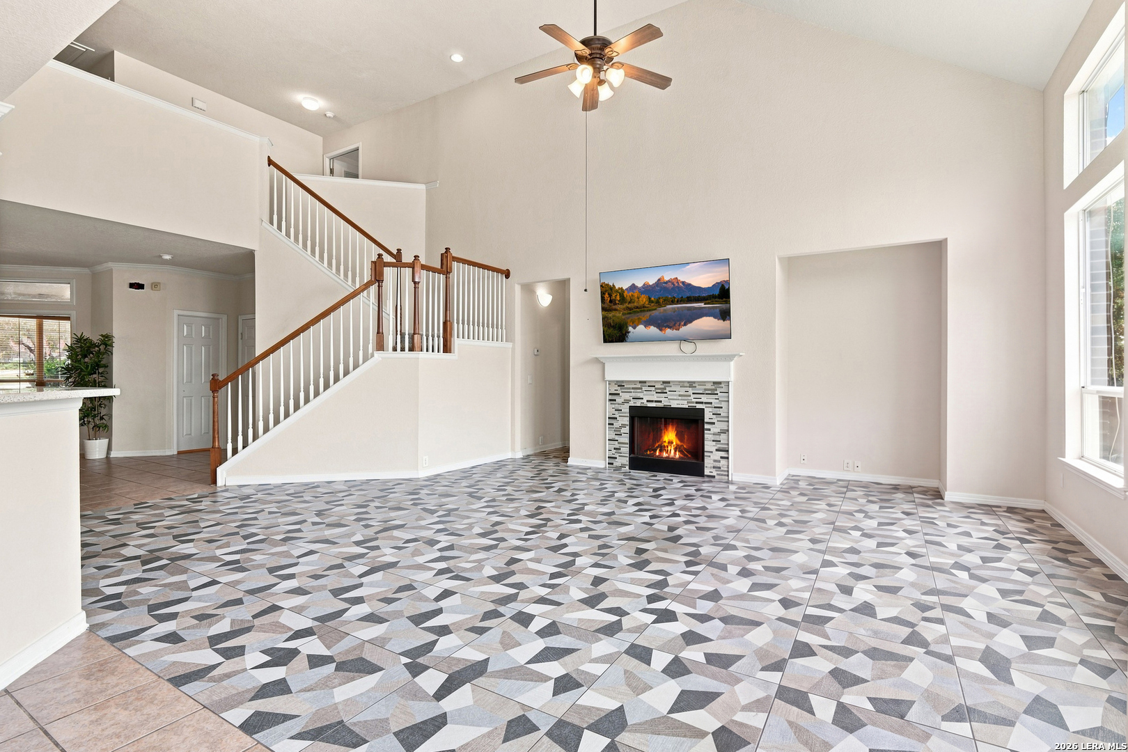 718 Desert Bluff San Antonio TX 78258