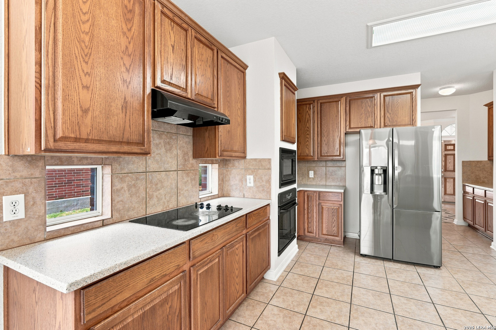 718 Desert Bluff San Antonio TX 78258