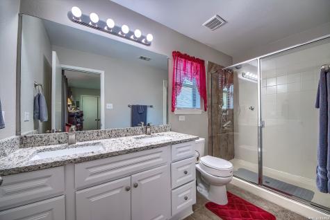 5709 Pingway Schertz TX 78108
