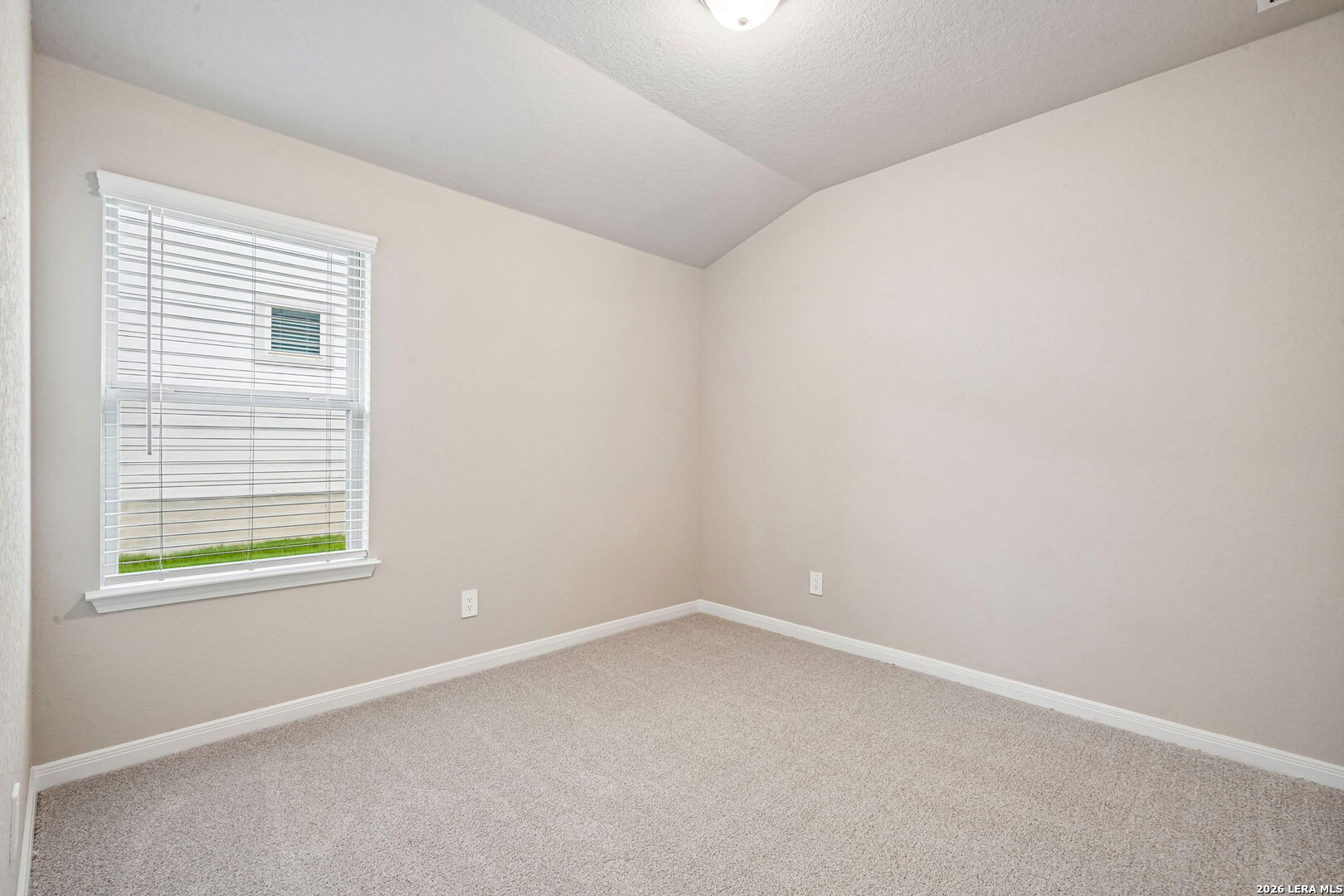 10259 King Robert San Antonio TX 78239