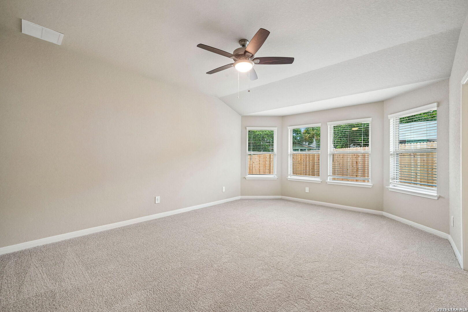 10259 King Robert San Antonio TX 78239