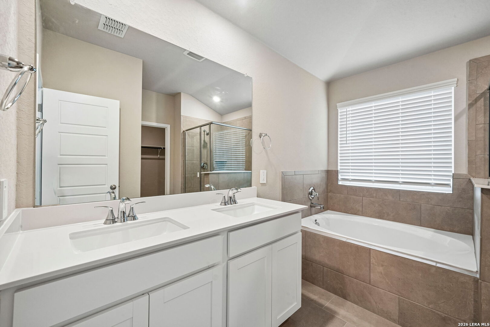 10259 King Robert San Antonio TX 78239