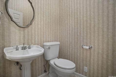 16744 Windjammer Helotes TX 78023