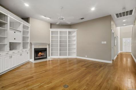 16744 Windjammer Helotes TX 78023