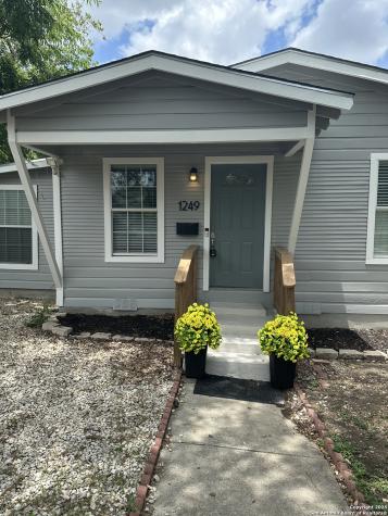 1249 W Hermosa Drive San Antonio TX 78201