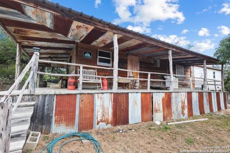 596 Oakridge Lane Pipe Creek TX 78063