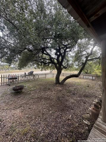 596 Oakridge Lane Pipe Creek TX 78063