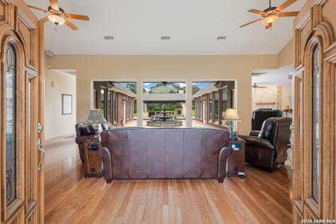 71 Horseshoe Trail New Braunfels TX 78132