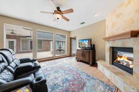 71 Horseshoe Trail New Braunfels TX 78132