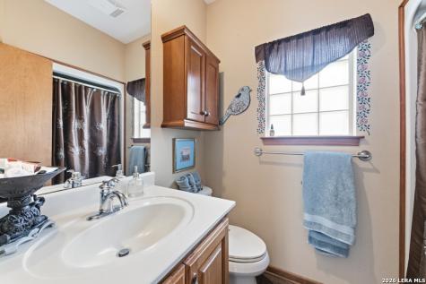 71 Horseshoe Trail New Braunfels TX 78132