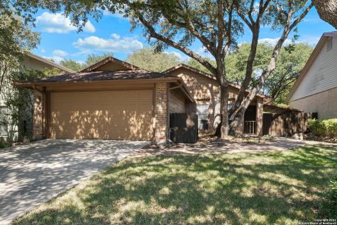 4427 Pebble Hill San Antonio TX 78217